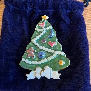 Christmas tree pin